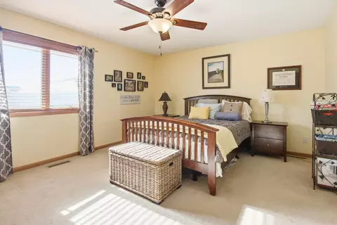 Bedroom - 1681 Ruby Ct, Hobart, IN 46342 photo 1 of 3