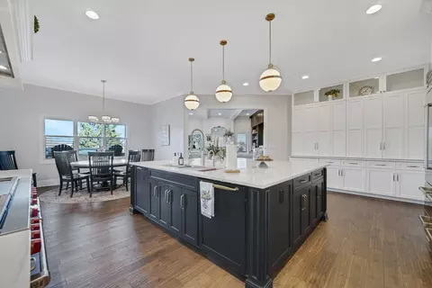 Kitchen - 917 Perthshire Ln, Dyer, IN 46311 photo 5 of 8