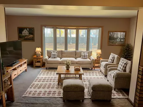 Living - 12243 Duttlinger Ln, Wheatfield, IN 46392 photo 5 of 6