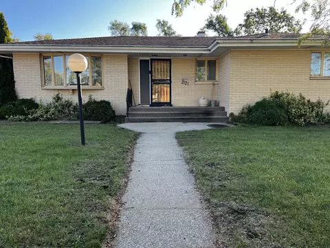2121 Wallace St, Gary, IN 46404 photo 3