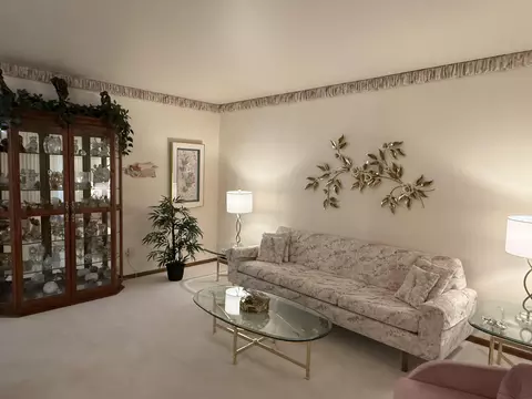 430 N True St, Griffith, IN 46319 photo 6