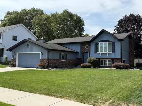 430 N True St, Griffith, IN 46319 photo 3