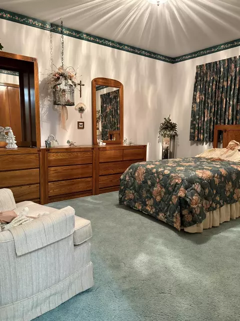 430 N True St, Griffith, IN 46319 photo 16