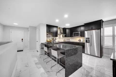Kitchen - 13192 Hayes St, Crown Point, IN 46307 photo 1 of 5