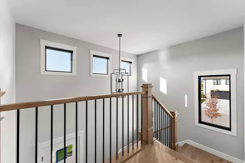 Entry Way - 8350 W 105th Ave, Saint John, IN 46373 photo 6 of 9