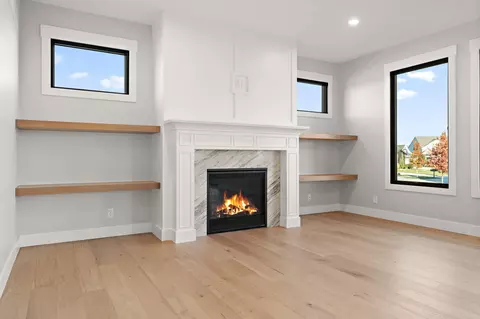 Living - 8350 W 105th Ave, Saint John, IN 46373 photo 4 of 6