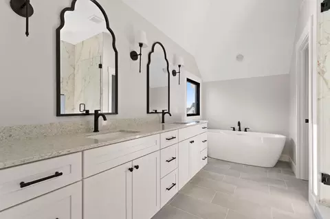 Bath - 8350 W 105th Ave, Saint John, IN 46373 photo 4 of 10