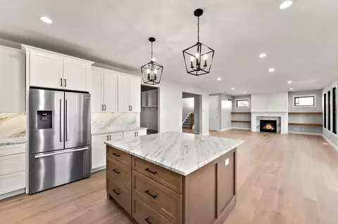 Kitchen - 8350 W 105th Ave, Saint John, IN 46373 photo 9 of 9