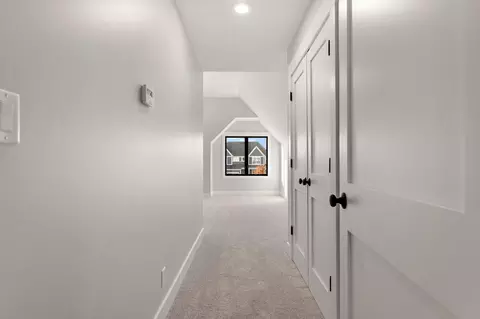 Entry Way - 8350 W 105th Ave, Saint John, IN 46373 photo 9 of 9