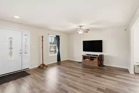 2468 Birch Ave, Whiting, IN 46394 photo 3