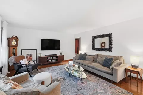 249 Briar Ln, Munster, IN 46321 photo 3