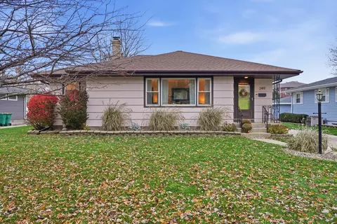 249 Briar Ln, Munster, IN 46321 photo 1