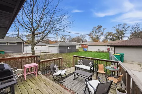 249 Briar Ln, Munster, IN 46321 photo 16