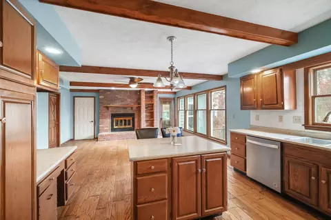 Kitchen - 4203 Oakgrove Dr, Valparaiso, IN 46383 photo 3 of 3