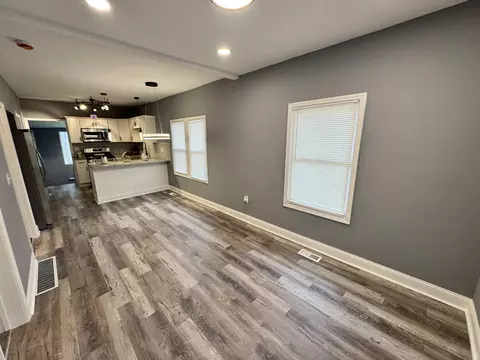 4256 Washington St, Gary, IN 46408 photo 7