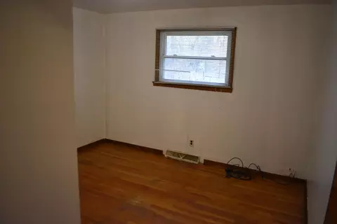 Bedroom - 5042 Virginia St, Gary, IN 46409 photo 3 of 4