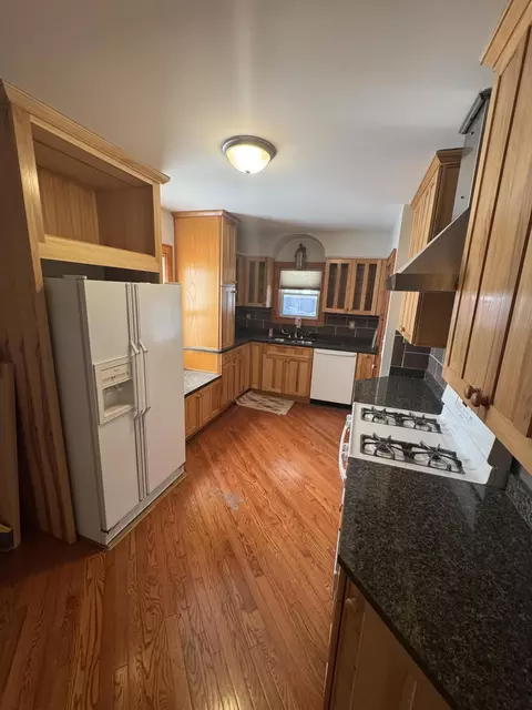 Kitchen - 2144 Superior Ave, Whiting, IN 46394 photo 2 of 2