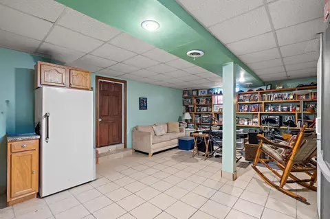 706 N Colfax St, Griffith, IN 46319 photo 20
