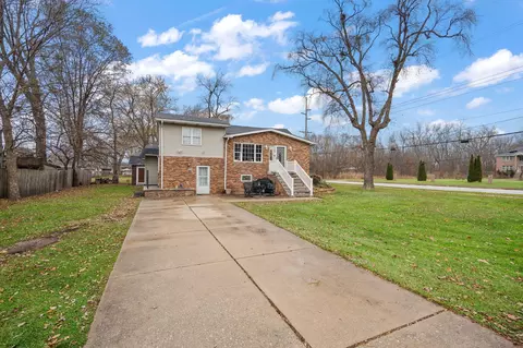 706 N Colfax St, Griffith, IN 46319 photo 25