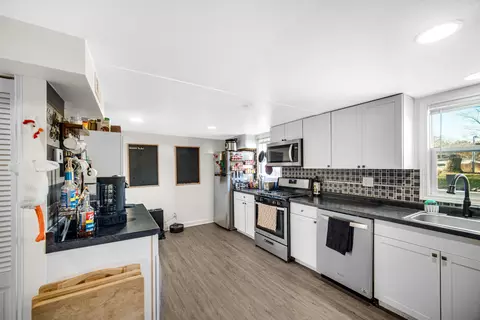 Kitchen - 4055 Marshall Pl, Gary, IN 46408 photo 1 of 3