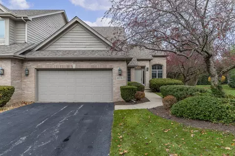 Exterior - 10331 Clark Ct, Munster, IN 46321 photo 3 of 5