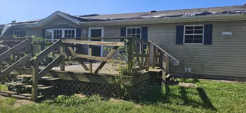2621 N Us Highway 421, Medaryville, IN 47957