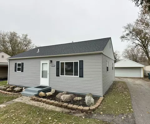 Exterior - 306 Maple St, Crown Point, IN 46307 photo 1 of 6