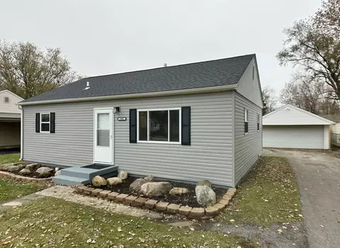 Exterior - 306 Maple St, Crown Point, IN 46307 photo 6 of 6