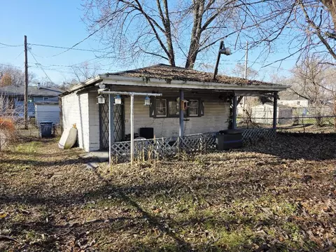 Exterior - 794 Porter St, Gary, IN 46406 photo 3 of 3