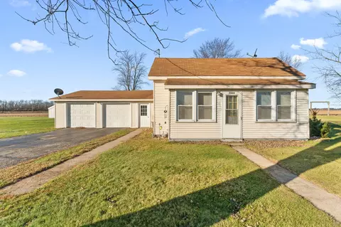 7088 N County Rd 700, Rensselaer, IN 47978