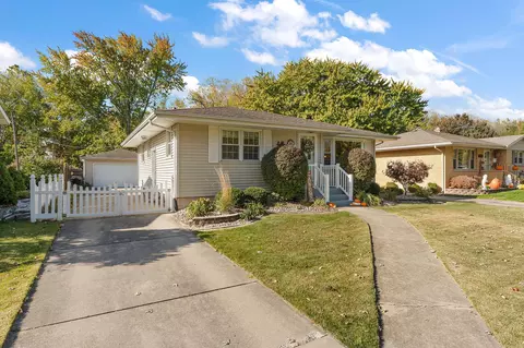 26 Timrick Dr, Munster, IN 46321 photo 3