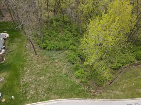 745 Verdano Ter, Crown Point, IN 46307 photo 3