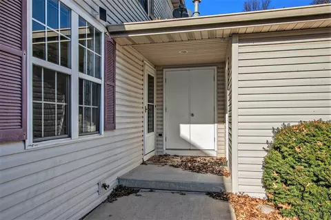 Exterior - 682 Dearborn Rd #A, Valparaiso, IN 46385 photo 4 of 7