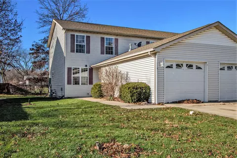 Exterior - 682 Dearborn Rd #A, Valparaiso, IN 46385 photo 2 of 7