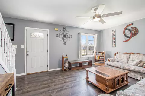 Entry Way - 682 Dearborn Rd #A, Valparaiso, IN 46385 photo 1 of 2
