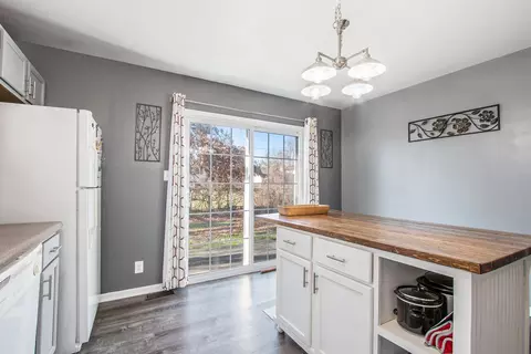 Kitchen - 682 Dearborn Rd #A, Valparaiso, IN 46385 photo 2 of 3