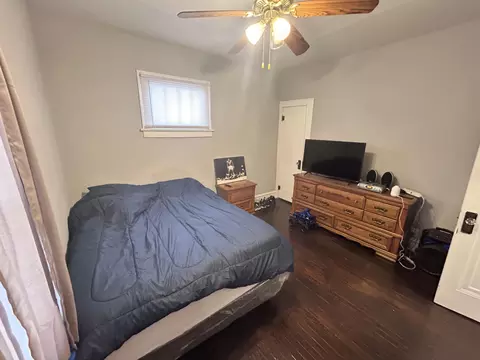 Bedroom - 708 W 43rd Ave, Gary, IN 46408 photo 1 of 2