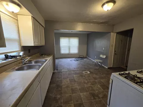 1119 Cass St, Gary, IN 46403 photo 9