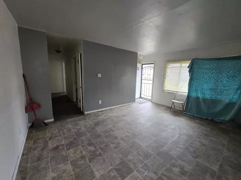 1119 Cass St, Gary, IN 46403 photo 4