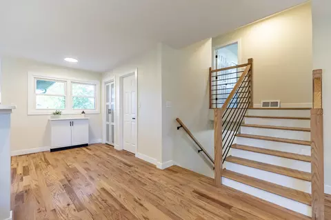 Entry Way - 544 Cedar Ct, Munster, IN 46321 photo 6 of 6