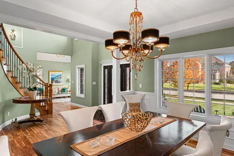 Dining - 9030 Willow Ln, Saint John, IN 46373 photo 3 of 5