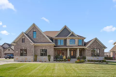 Exterior - 9030 Willow Ln, Saint John, IN 46373 photo 3 of 6