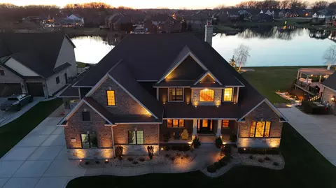 Exterior - 9030 Willow Ln, Saint John, IN 46373 photo 1 of 6