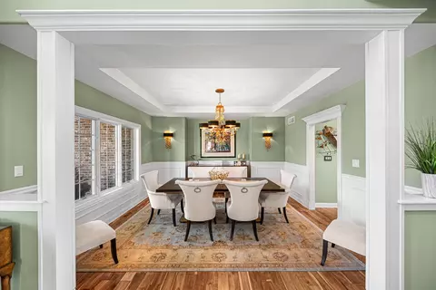 Dining - 9030 Willow Ln, Saint John, IN 46373 photo 1 of 5