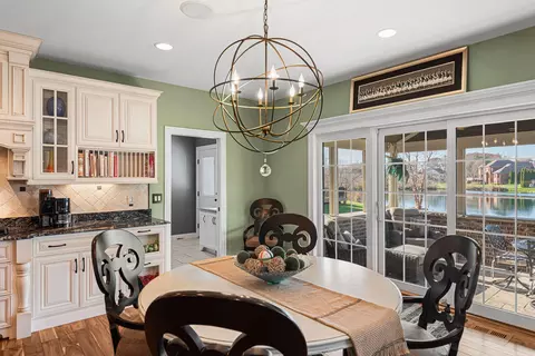 Dining - 9030 Willow Ln, Saint John, IN 46373 photo 5 of 5