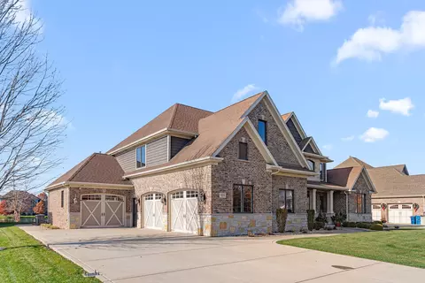 Exterior - 9030 Willow Ln, Saint John, IN 46373 photo 2 of 6