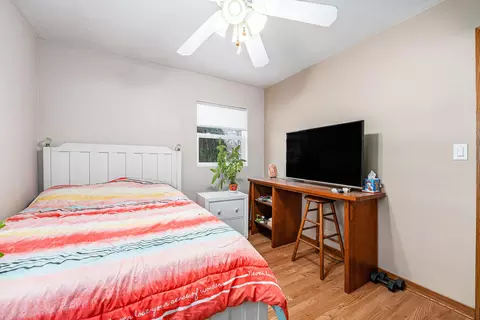 Bedroom - 1109 N Dwiggins Ave, Griffith, IN 46319 photo 3 of 6