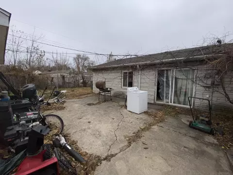 2726 Marshalltown Dr, Gary, IN 46407 photo 6