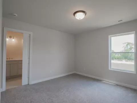 Bedroom - 7482 E 116th Ave, Crown Point, IN 46307 photo 3 of 5