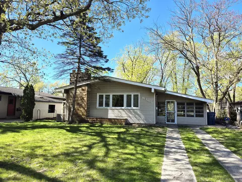 Exterior - 7800 Juniper Ave, Gary, IN 46403 photo 3 of 9